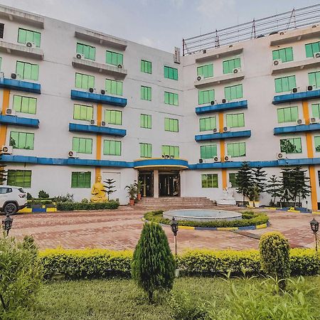Collection O Panorama Country Club And Resort Rupnarayanpur Exterior foto